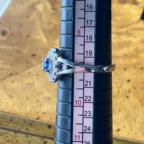 Natural Kyanite Sterling Silver Ring Size 9 - Picture 8 of 10